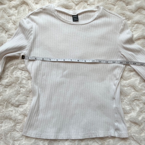 Long-Sleeve Cream Top - Picture 10 of 15